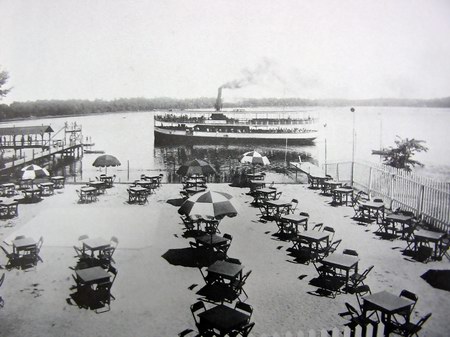 Ramona Park - Ferry
